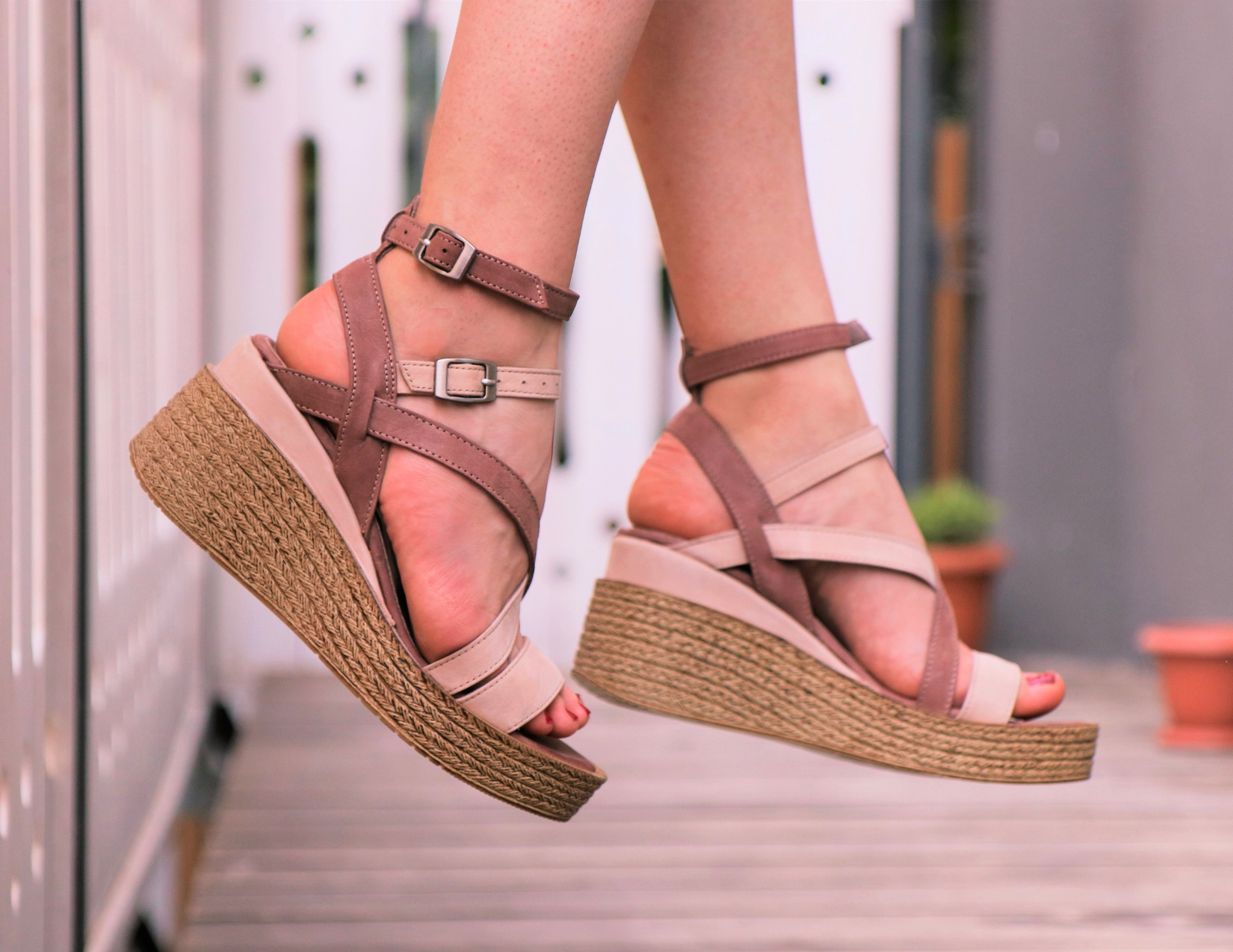 Womens Shoe/Footwear